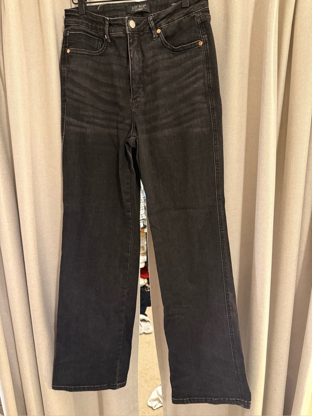 Judy Blue Gray Straight Leg Jeans 11/30